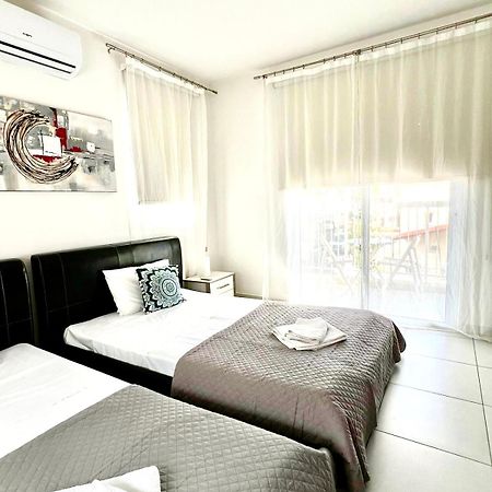 Dafni Villa Ekaterina 3 Bdrm โปรทาราส ภายนอก รูปภาพ