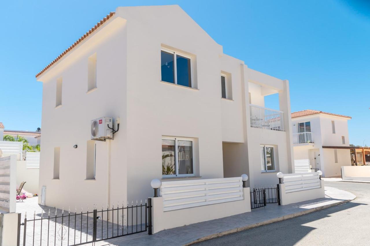 Dafni Villa Ekaterina 3 Bdrm โปรทาราส ภายนอก รูปภาพ