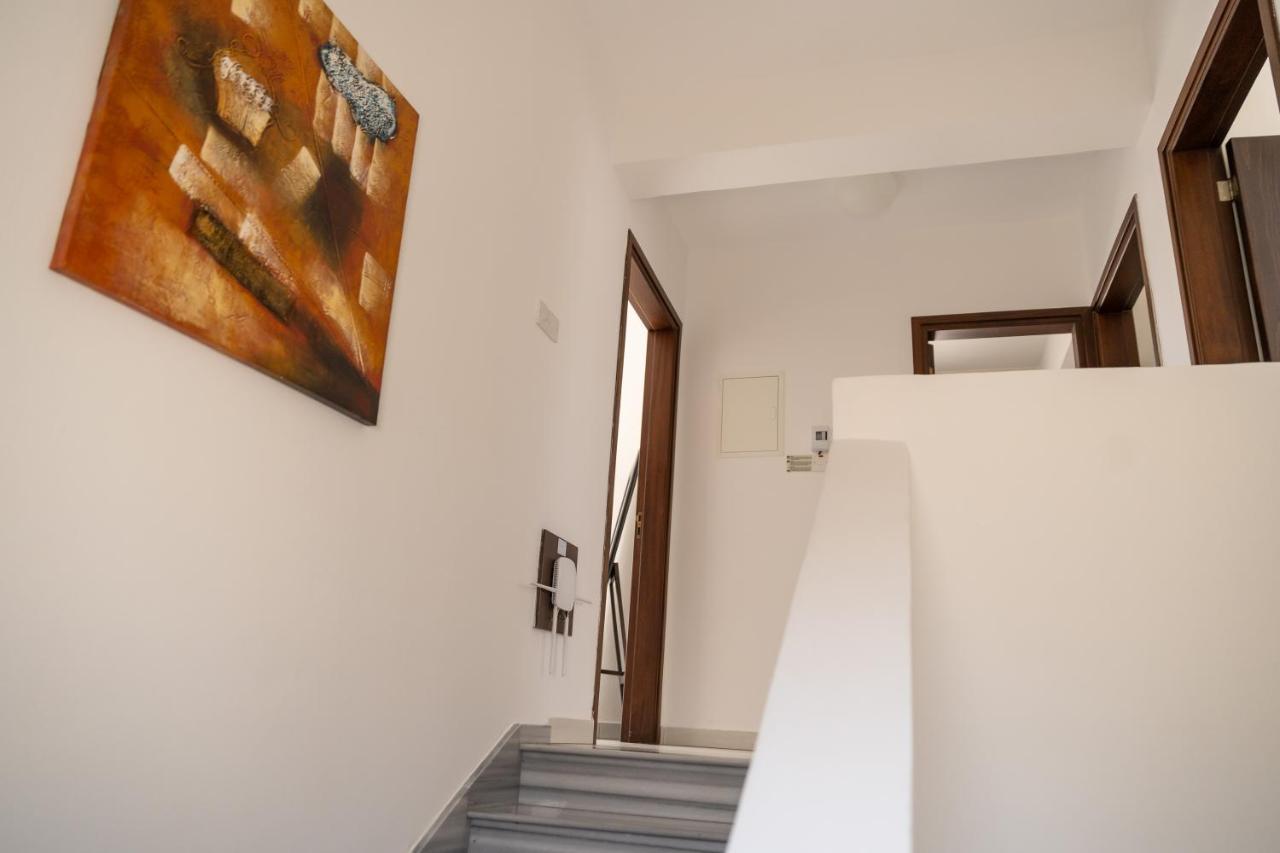 Dafni Villa Ekaterina 3 Bdrm โปรทาราส ภายนอก รูปภาพ