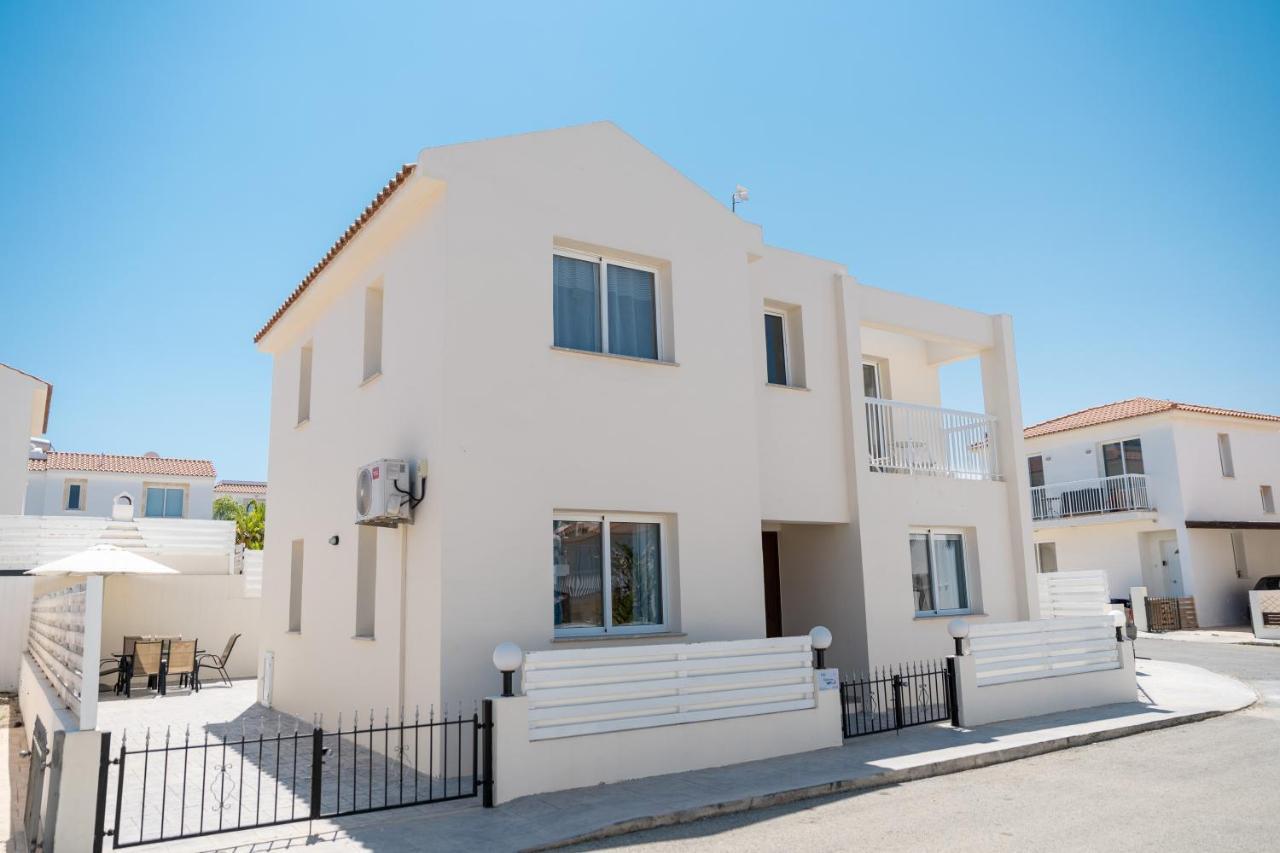 Dafni Villa Ekaterina 3 Bdrm โปรทาราส ภายนอก รูปภาพ